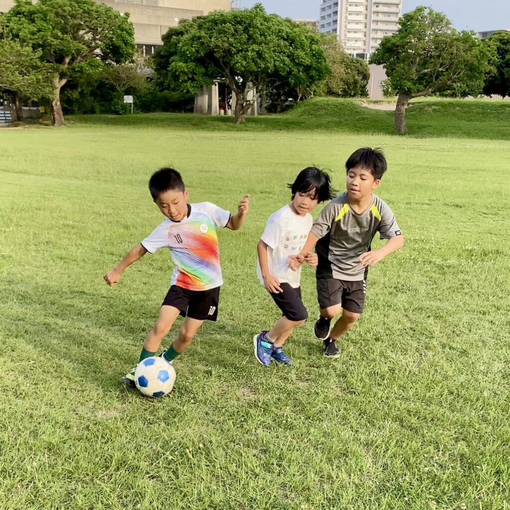 サッカースクール