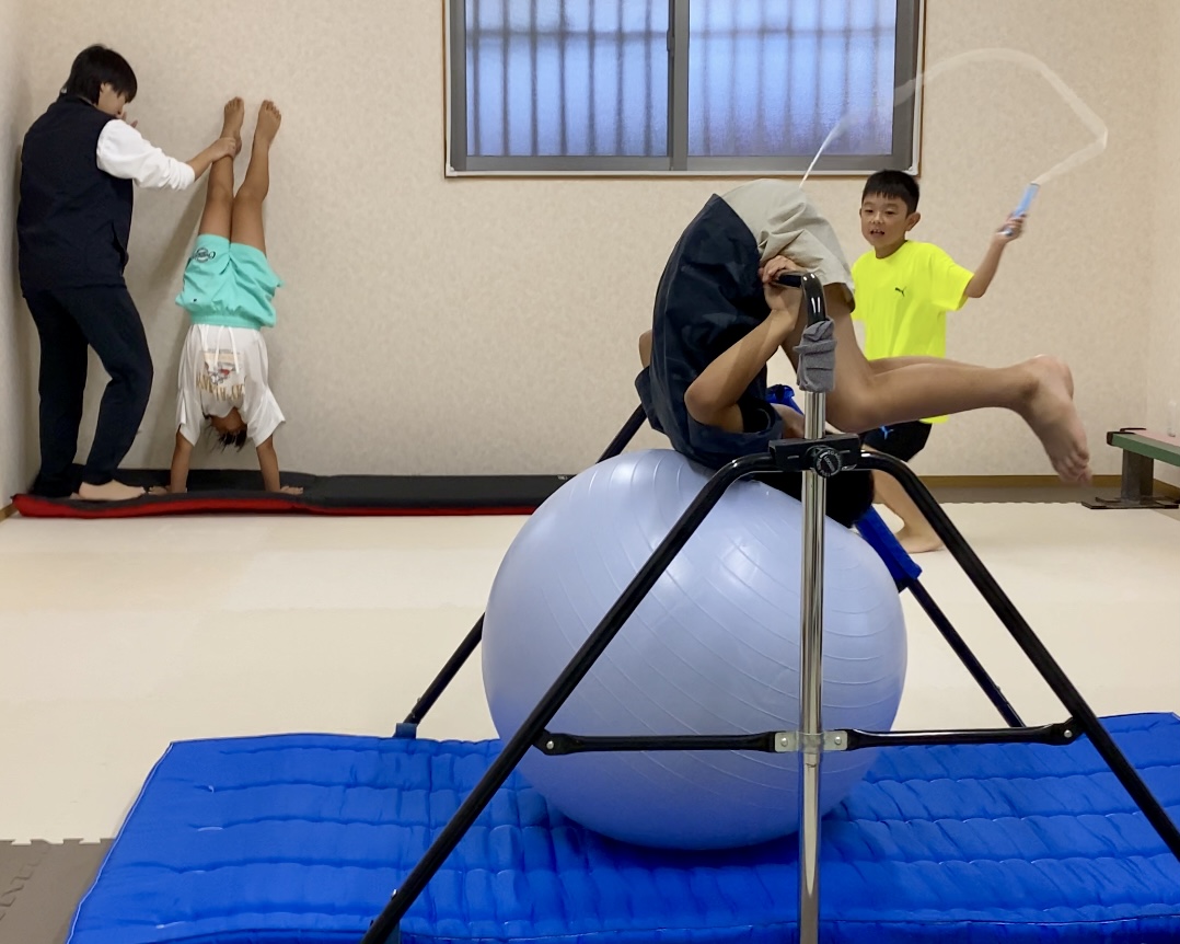 テキパキ動いて、自分で挑戦！8/8屋内チャレンジカード枠
